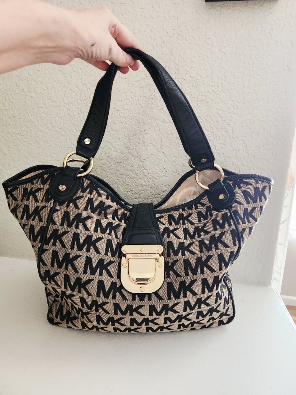 Euc Vintage Michael Kors Signature Jacquard Tote Bag